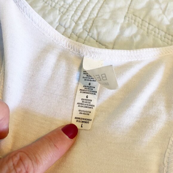 Babe With The Power! White Tank Top Large - Picture 4 of 5